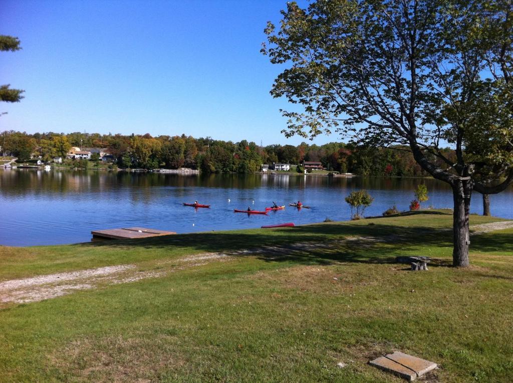 Lake Lauzon Resort Blind River Esterno foto